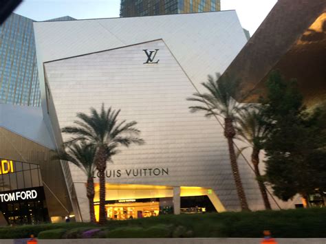 louis vuitton stores in las vegas|louis vuitton las vegas strip.